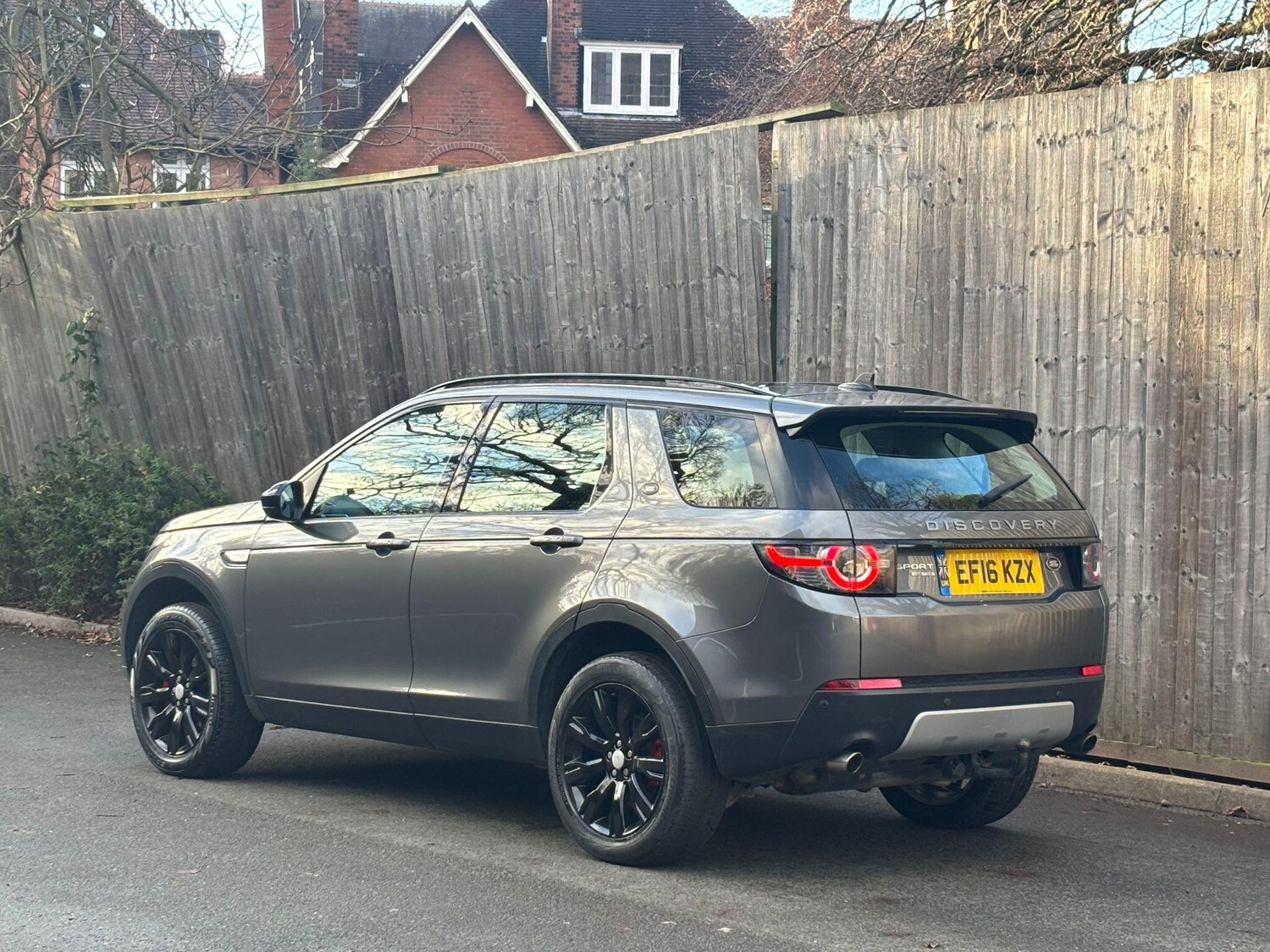 Used Land Rover Discovery Sport 2016 for sale - 76926739: Photo 6