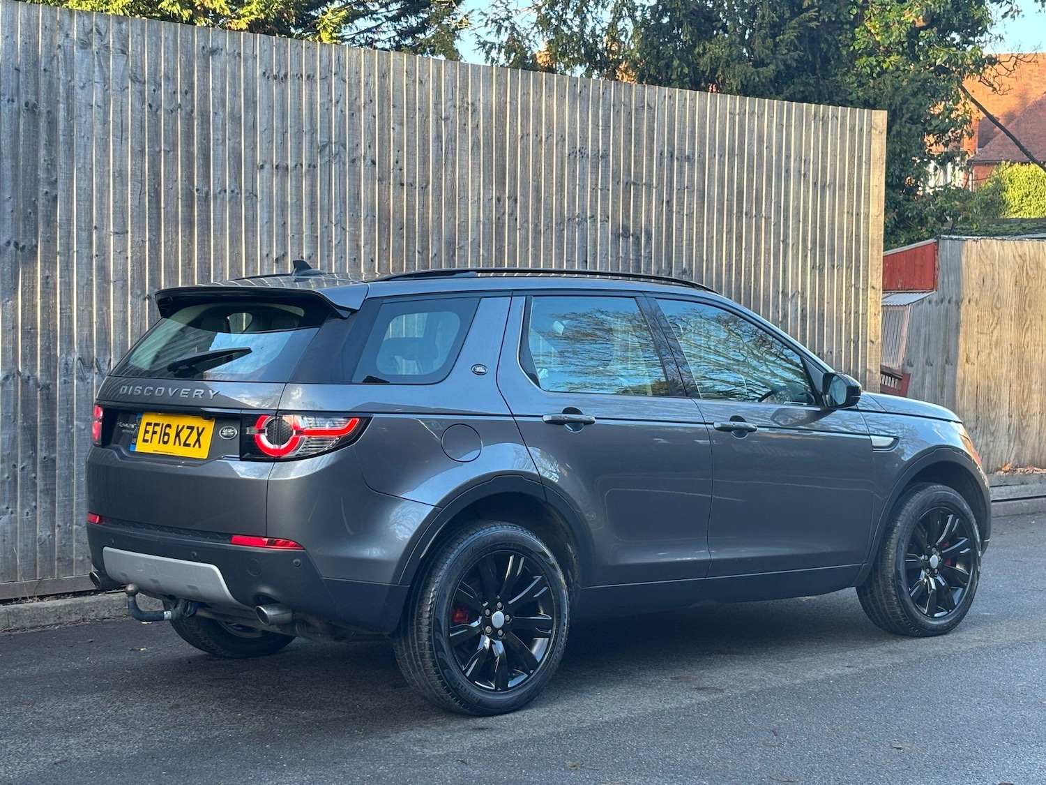 Used Land Rover Discovery Sport 2016 for sale - 76926739: Photo 8