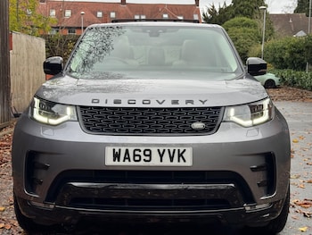 Used Land Rover Discovery 2019 for sale - 76608023: Photo