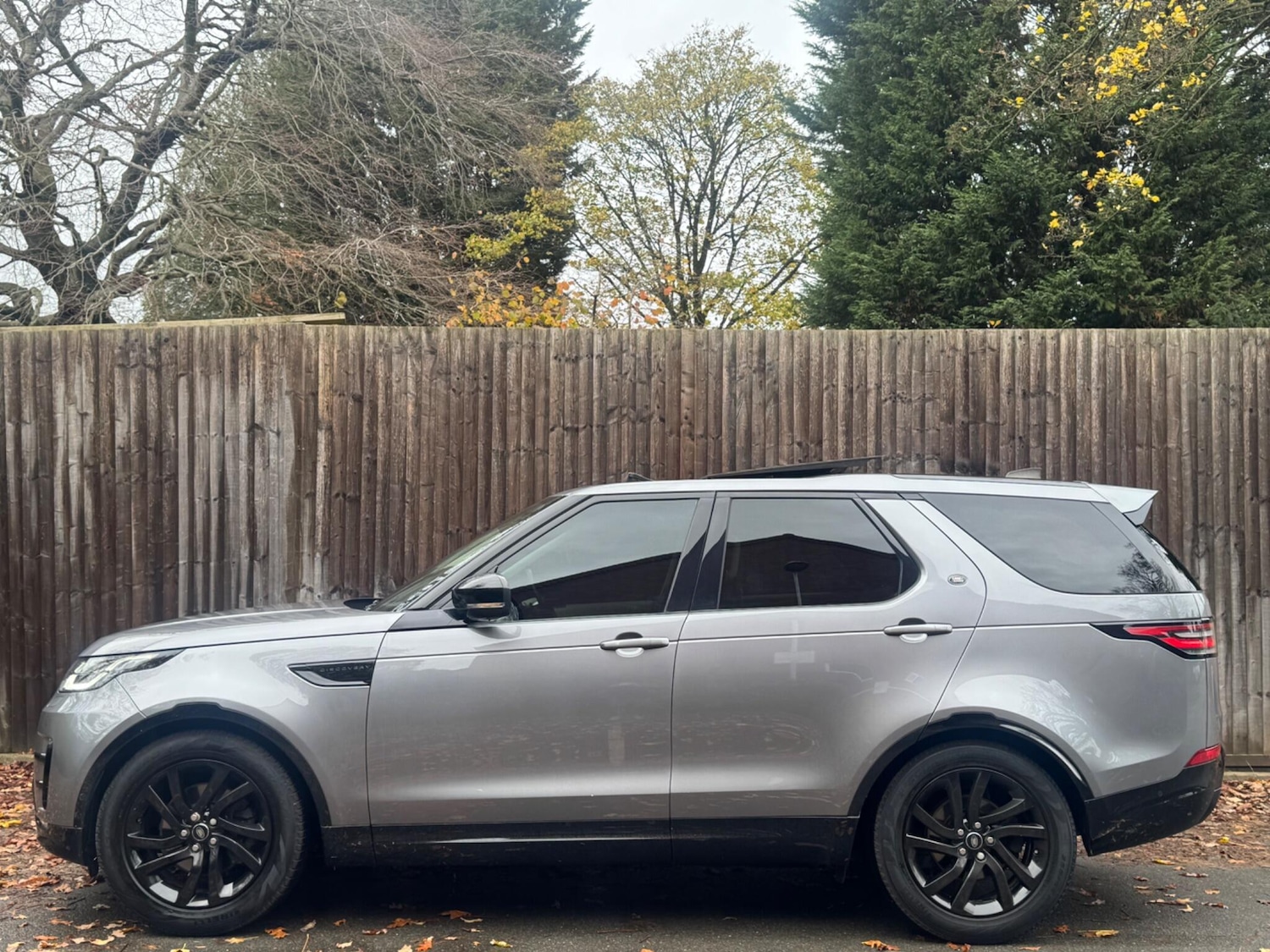 Used Land Rover Discovery 2019 for sale - 76608023: Photo 6