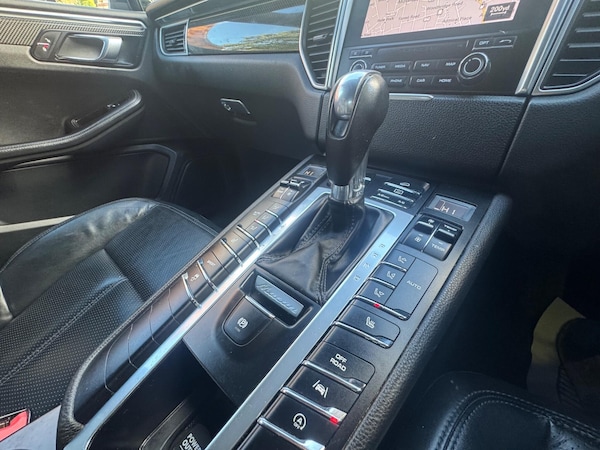Used Porsche Macan 2017 for sale - 76174673: Photo 15