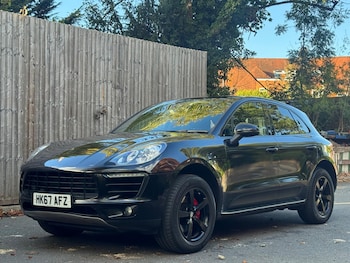 Porsche - Macan