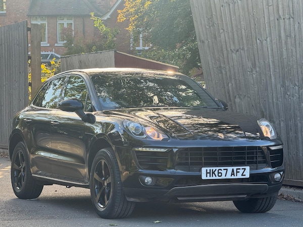 Used Porsche Macan 2017 for sale - 76174673: Photo 2