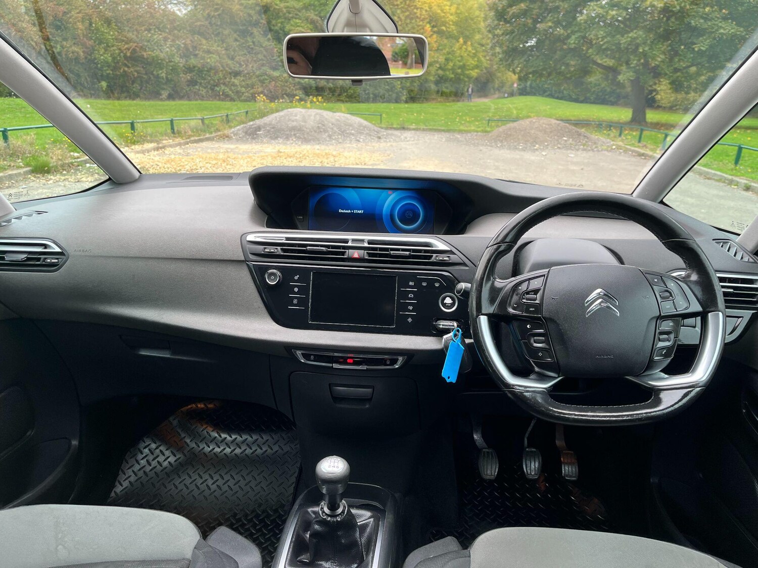 Used Citroen C4 Grand Picasso 2015 for sale - 76086545: Photo 15