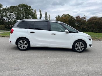 Used Citroen C4 Grand Picasso 2015 for sale - 76086545: Photo