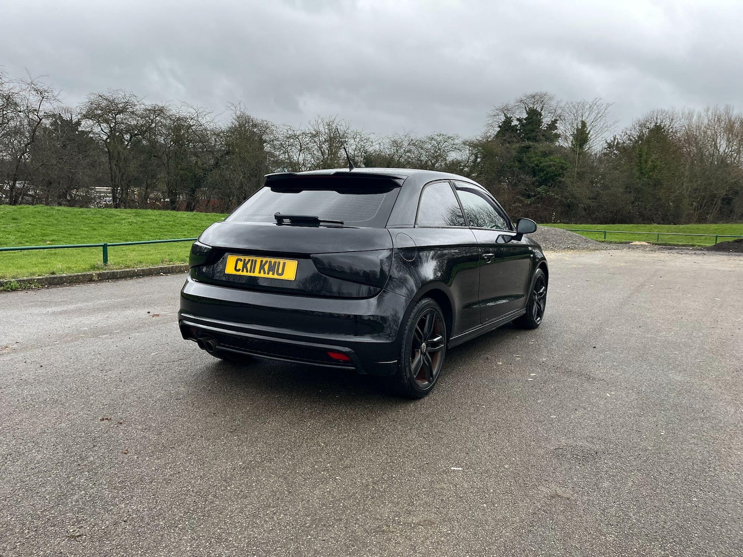 Used Audi A1 2011 for sale - 77307769: Photo 2