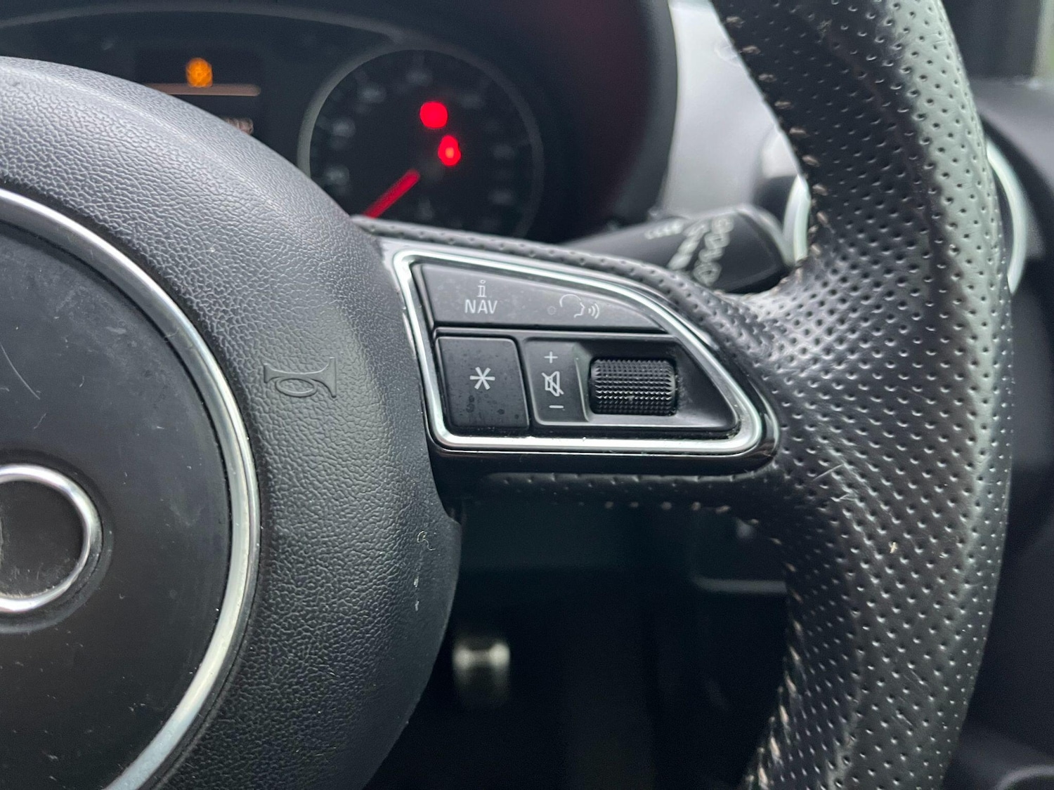 Used Audi A1 2011 for sale - 77307769: Photo 22