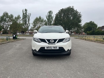 Used Nissan Qashqai 2015 for sale - 75671992: Photo
