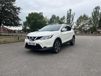 Used Nissan Qashqai 2015 for sale - 75671992: Photo