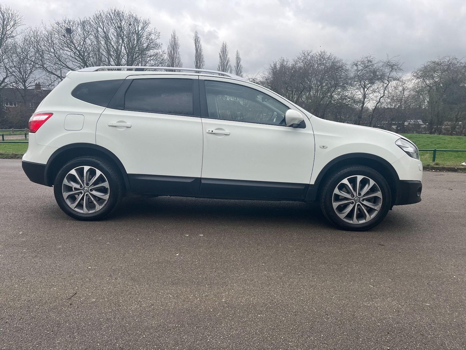 Used Nissan Qashqai+2 2013 for sale - 77698338: Photo 2