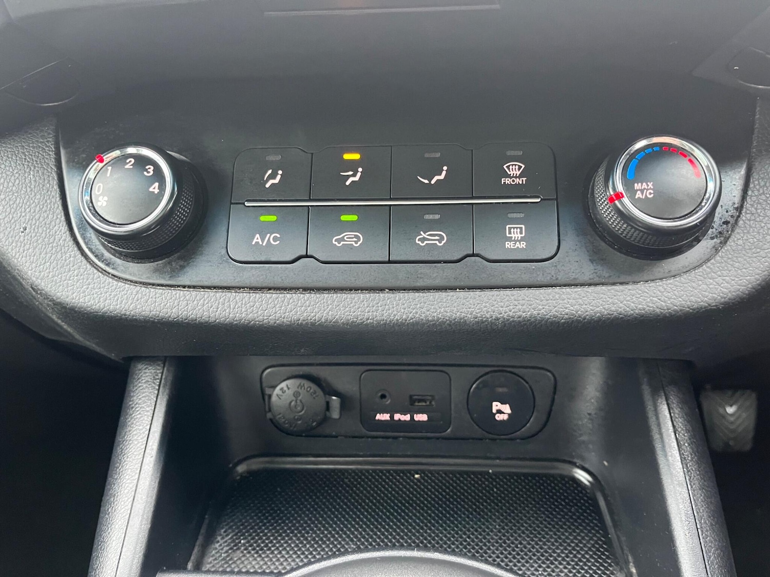 Used Kia Sportage 2012 for sale - 76487357: Photo 23