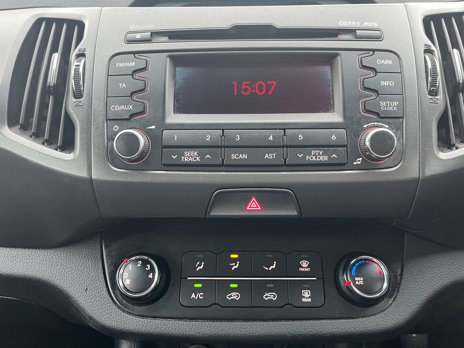 Used Kia Sportage 2012 for sale - 76487357: Photo 24