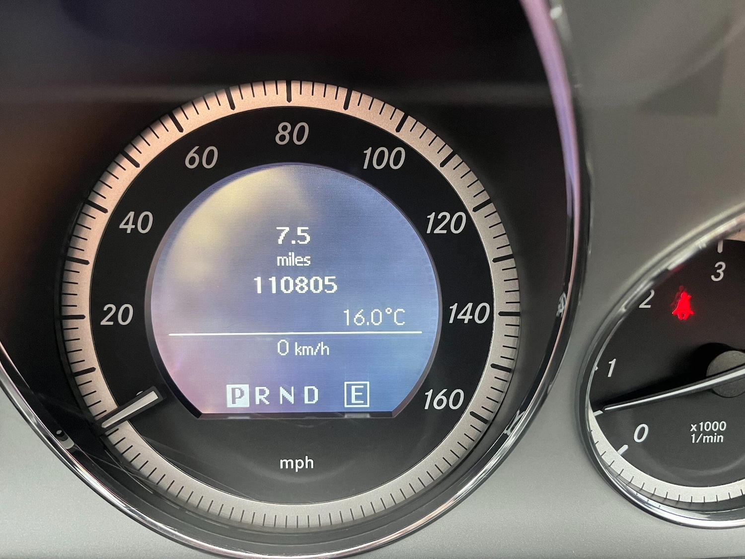 Used Mercedes-Benz E Class 2011 for sale - 76338682: Photo 33