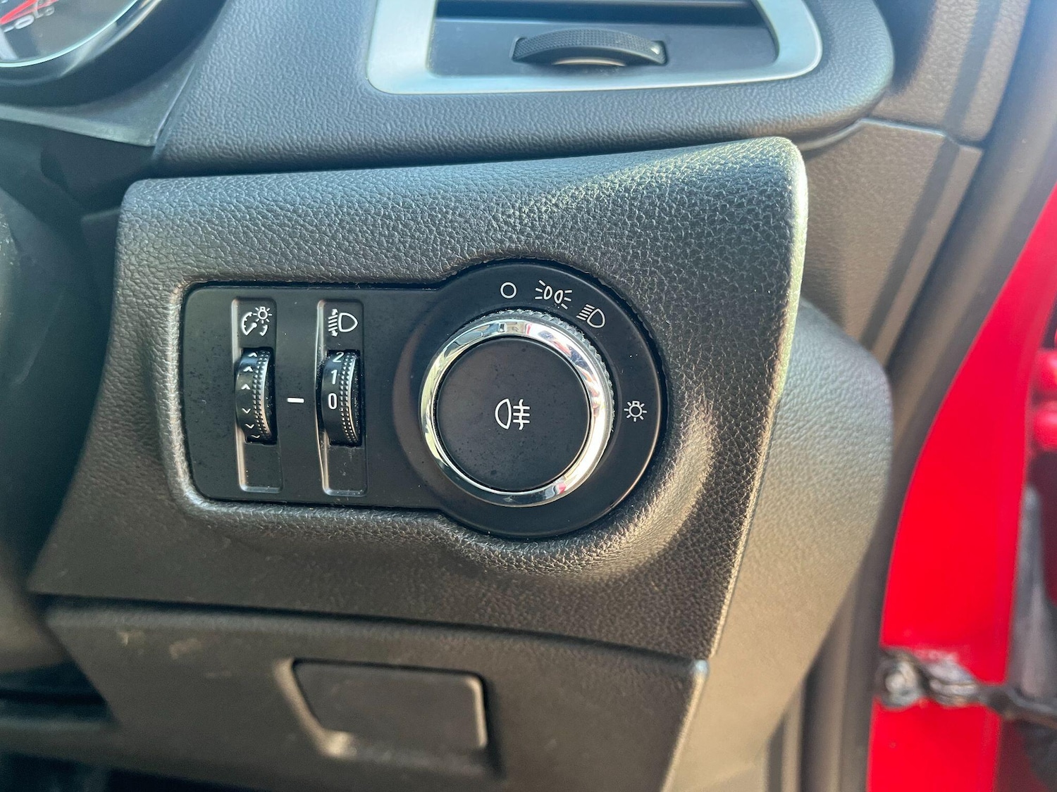 Used Vauxhall Astra 2013 for sale - 77942293: Photo 15