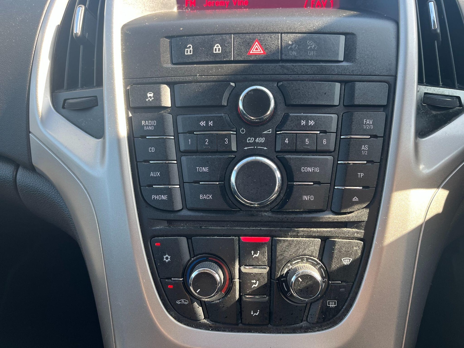 Used Vauxhall Astra 2013 for sale - 77942293: Photo 18