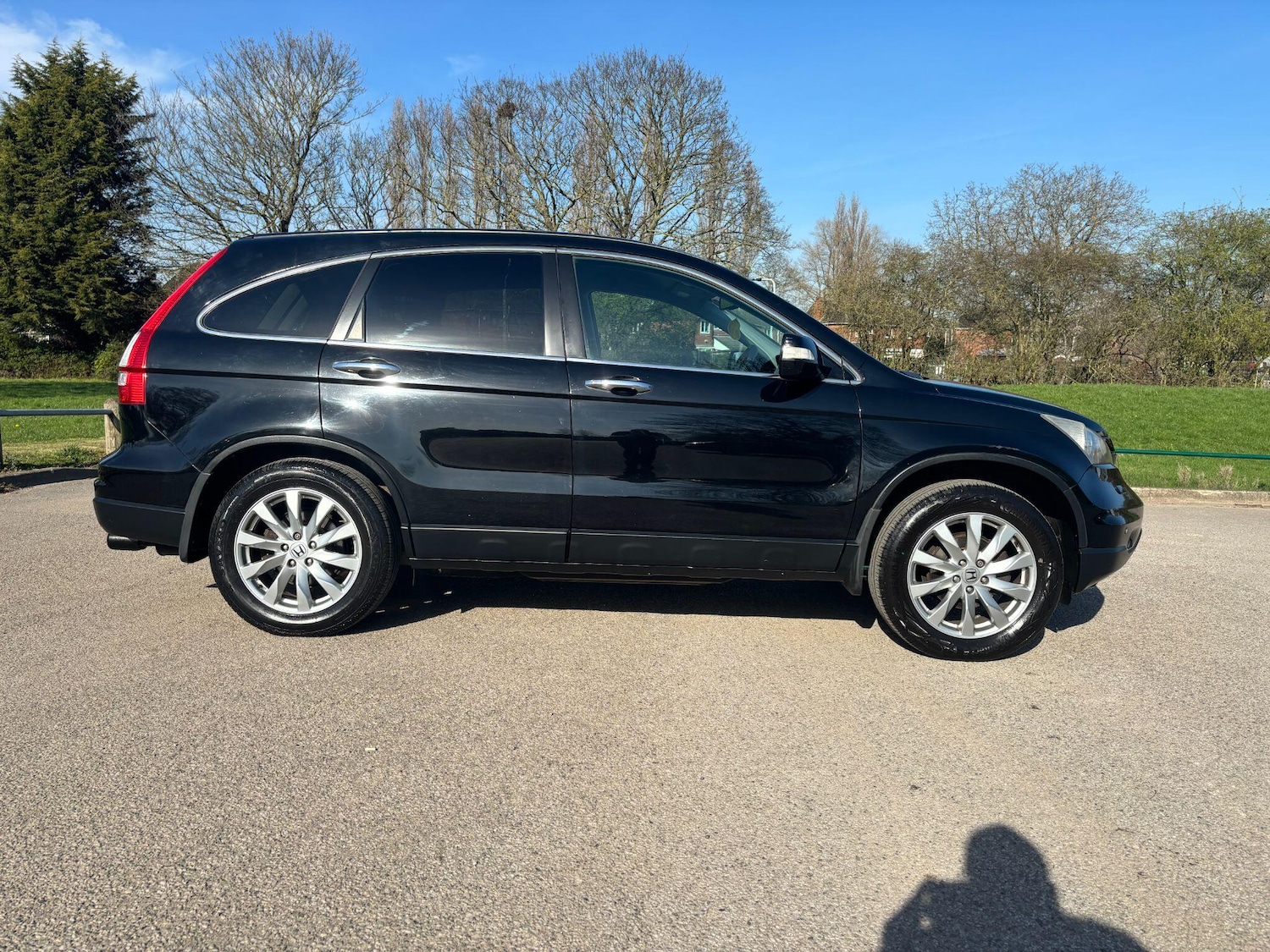 Used Honda CR-V 2010 for sale - 77942299: Photo 2