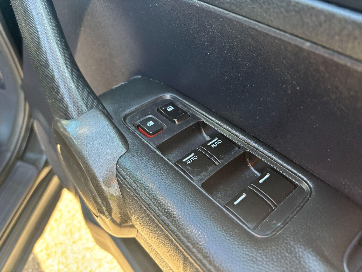 Used Honda CR-V 2010 for sale - 77942299: Photo 20