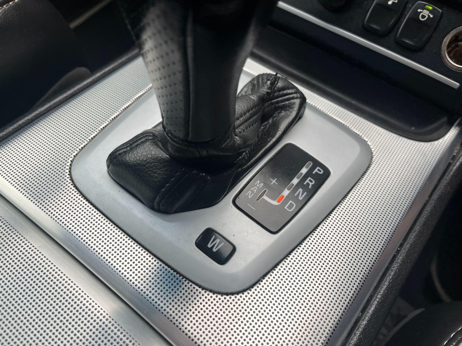 Used Volvo XC90 2011 for sale - 78179057: Photo 25