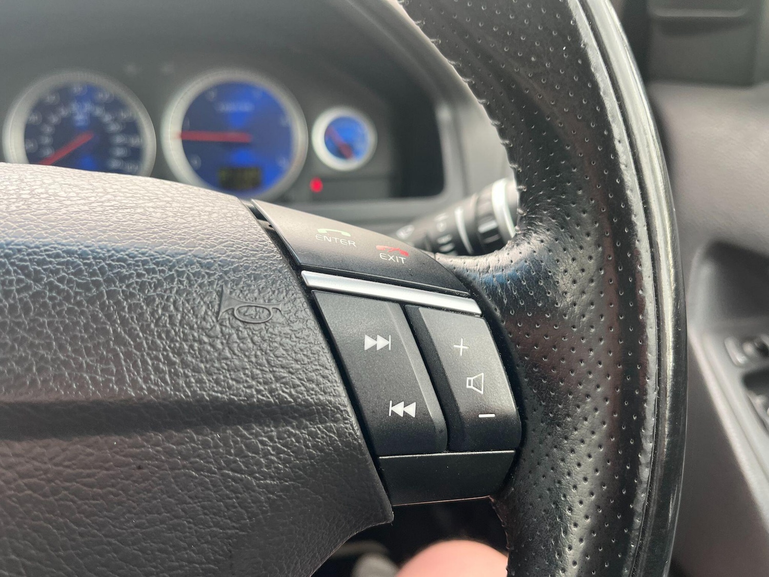 Used Volvo XC90 2011 for sale - 78179057: Photo 29