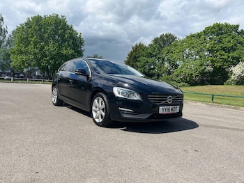 Used Volvo V60 2016 for sale - 78499068: Photo