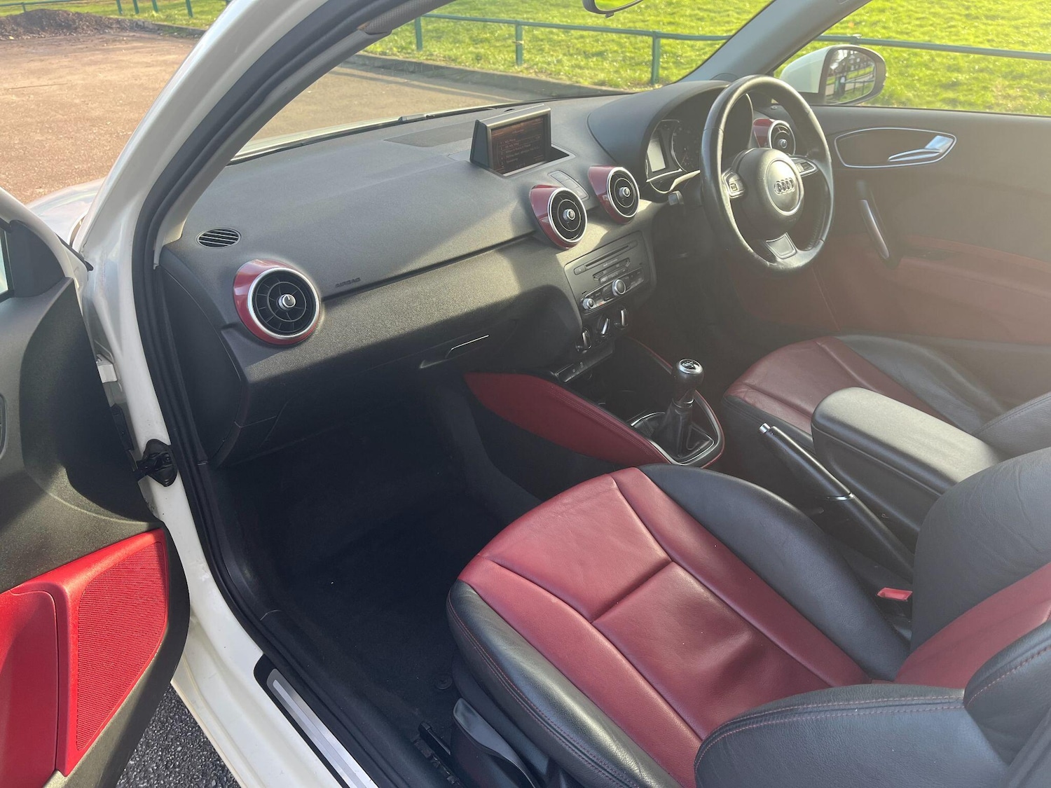 Used Audi A1 2010 for sale - 77560767: Photo 13