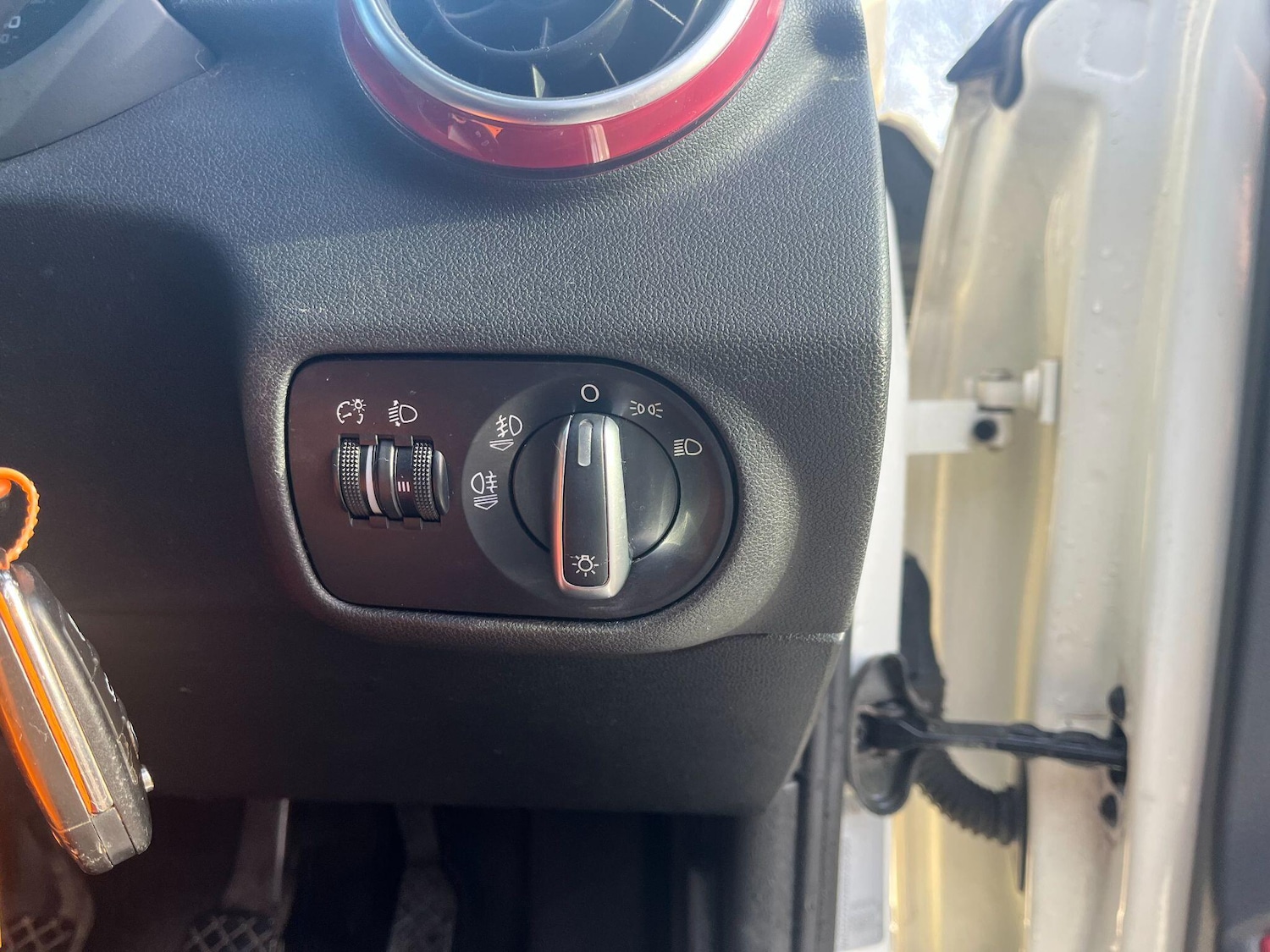 Used Audi A1 2010 for sale - 77560767: Photo 16