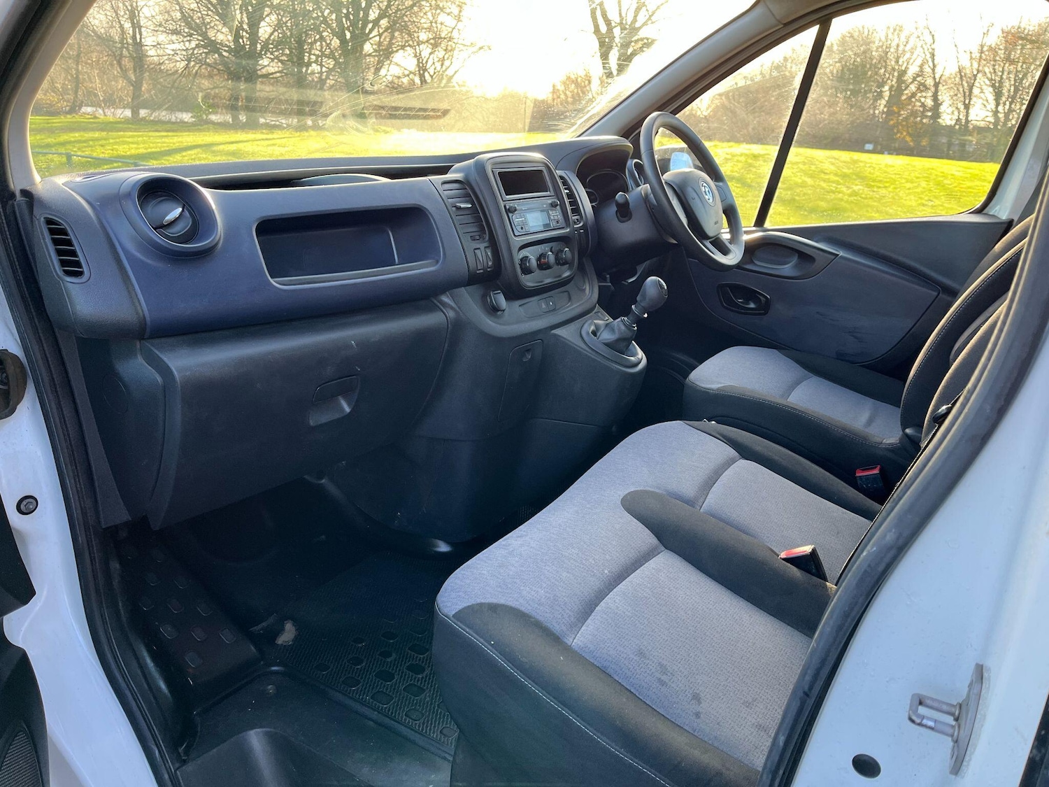 Used Vauxhall Vivaro 2016 for sale - 76966940: Photo 13