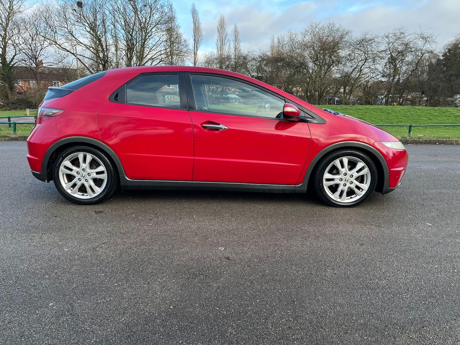 Used Honda Civic 2011 for sale - 77224109: Photo 2