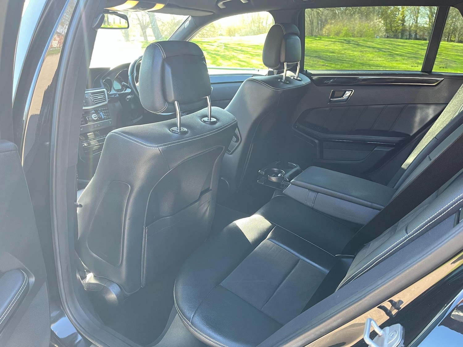 Used Mercedes-Benz E Class 2011 for sale - 78036951: Photo 16