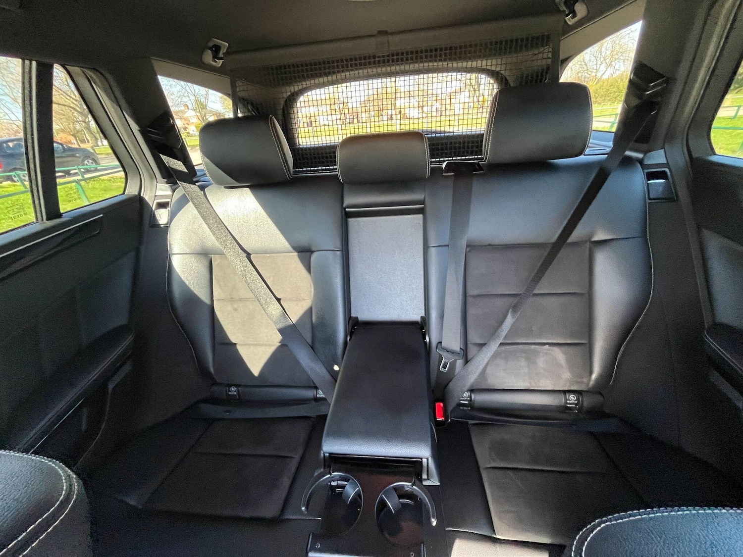 Used Mercedes-Benz E Class 2011 for sale - 78036951: Photo 18