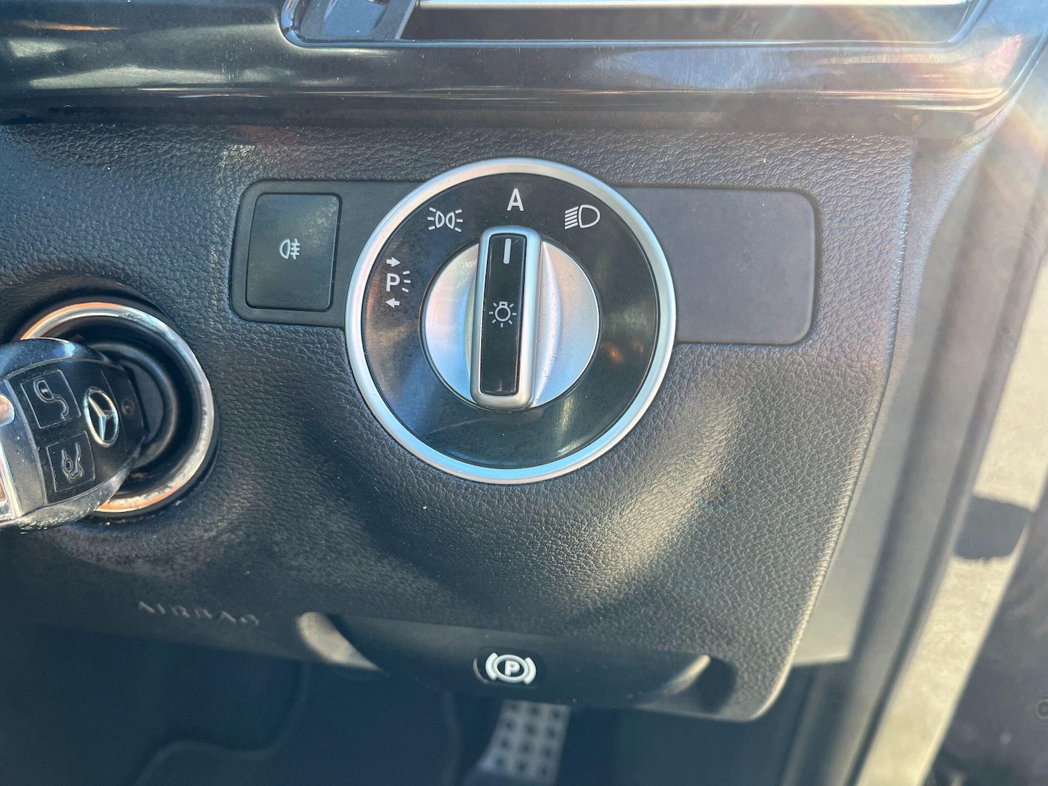 Used Mercedes-Benz E Class 2011 for sale - 78036951: Photo 22