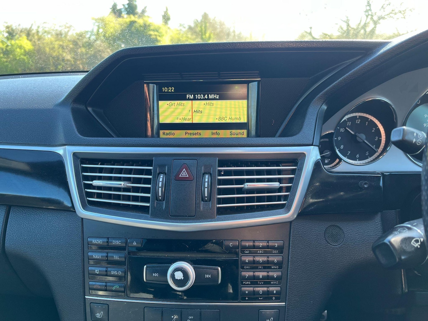 Used Mercedes-Benz E Class 2011 for sale - 78036951: Photo 24