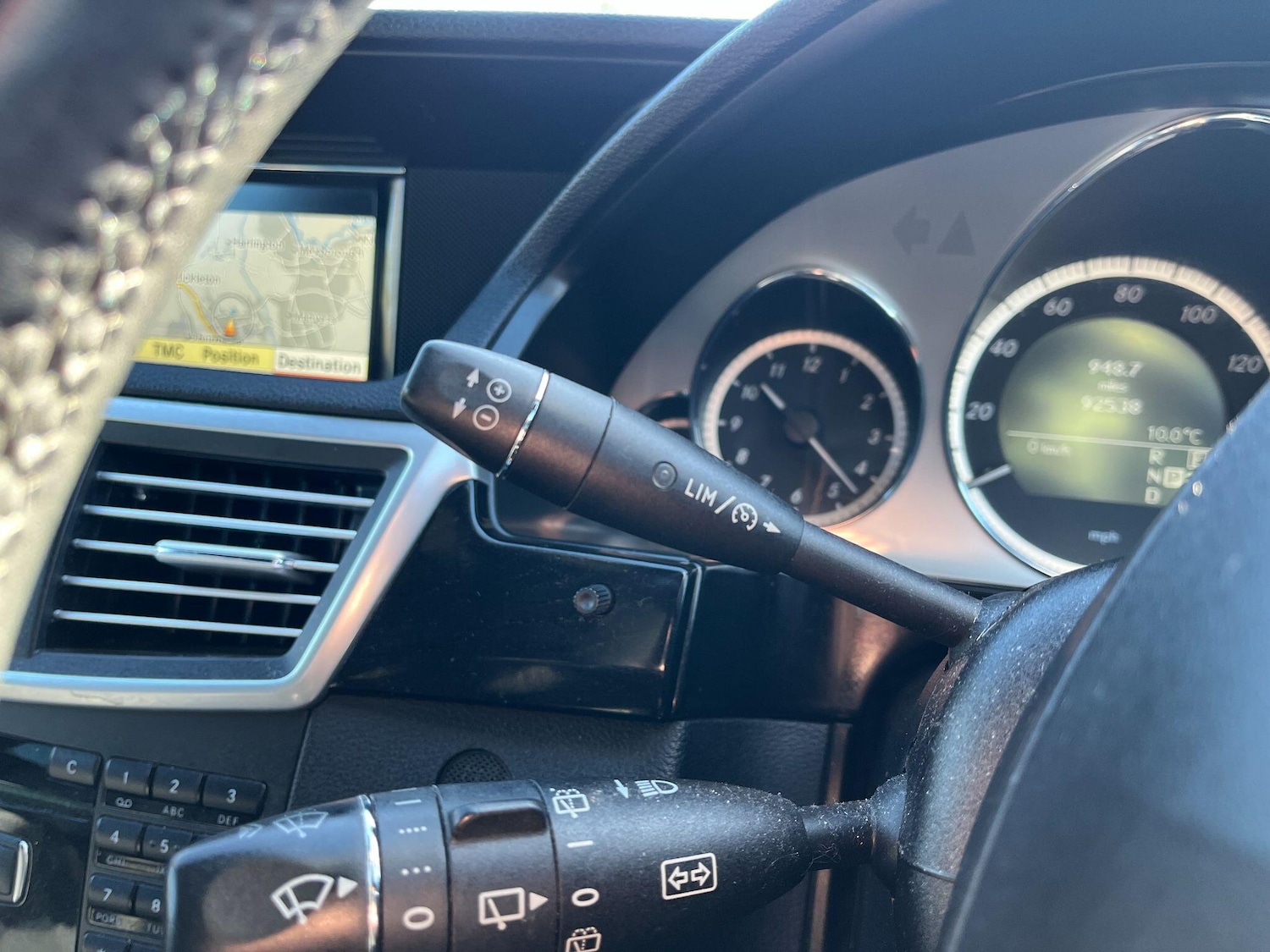 Used Mercedes-Benz E Class 2011 for sale - 78036951: Photo 31