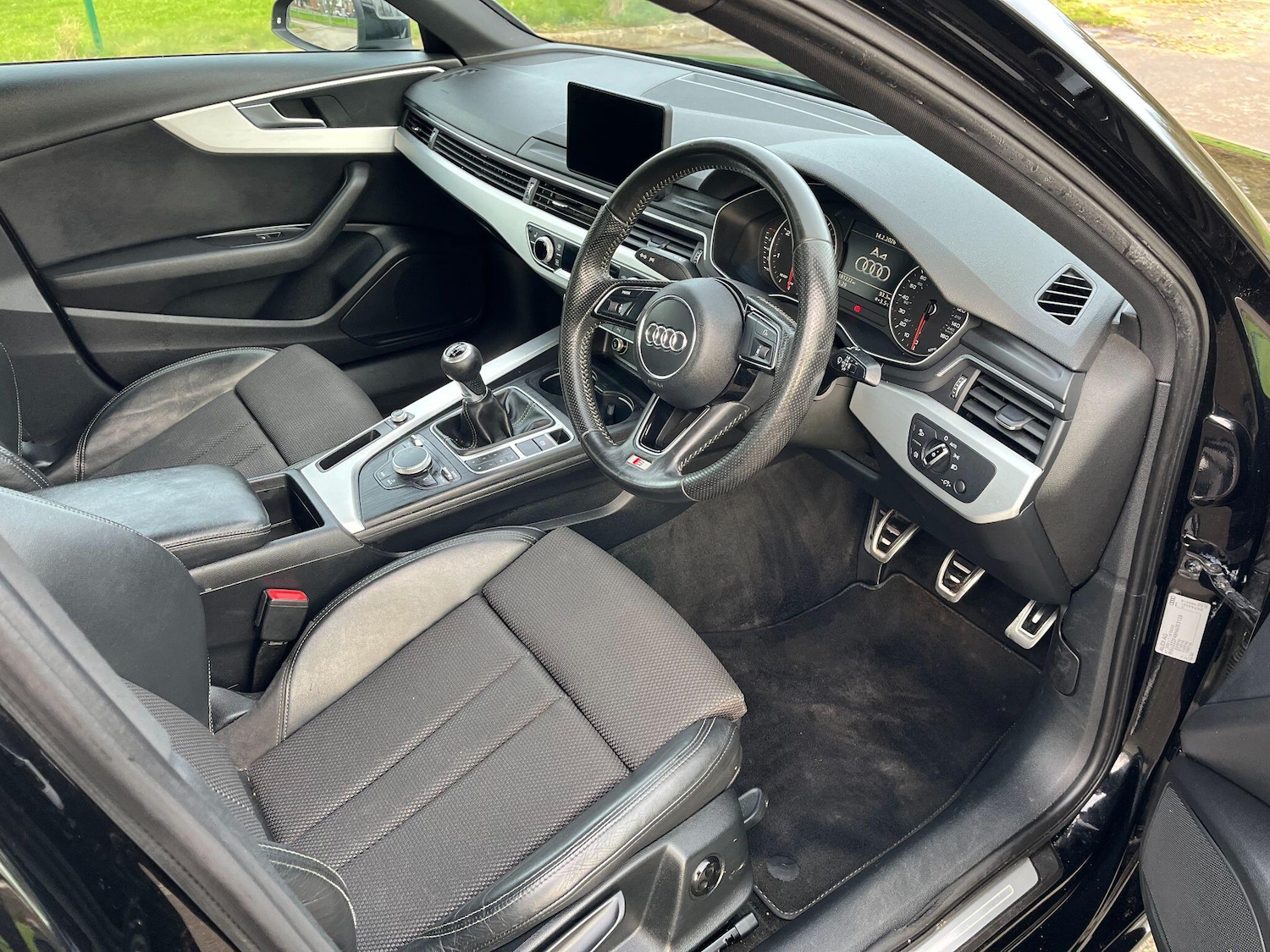 Used Audi A4 2016 for sale - 77560770: Photo 11