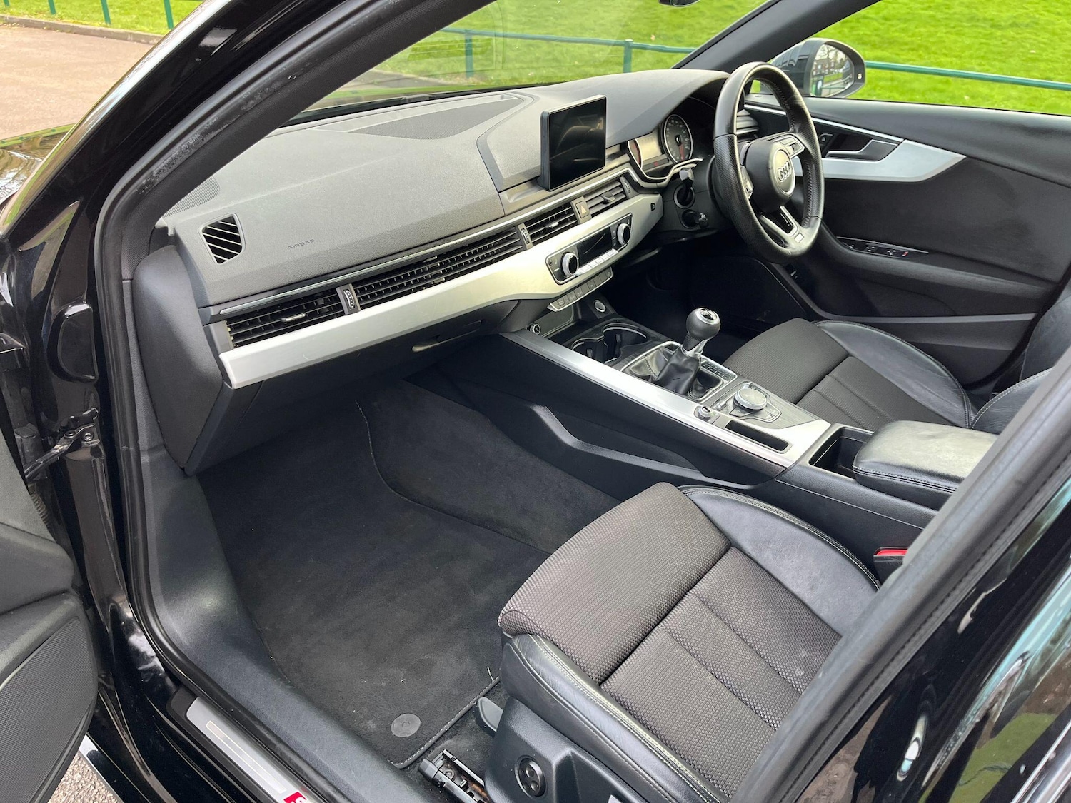 Used Audi A4 2016 for sale - 77560770: Photo 14