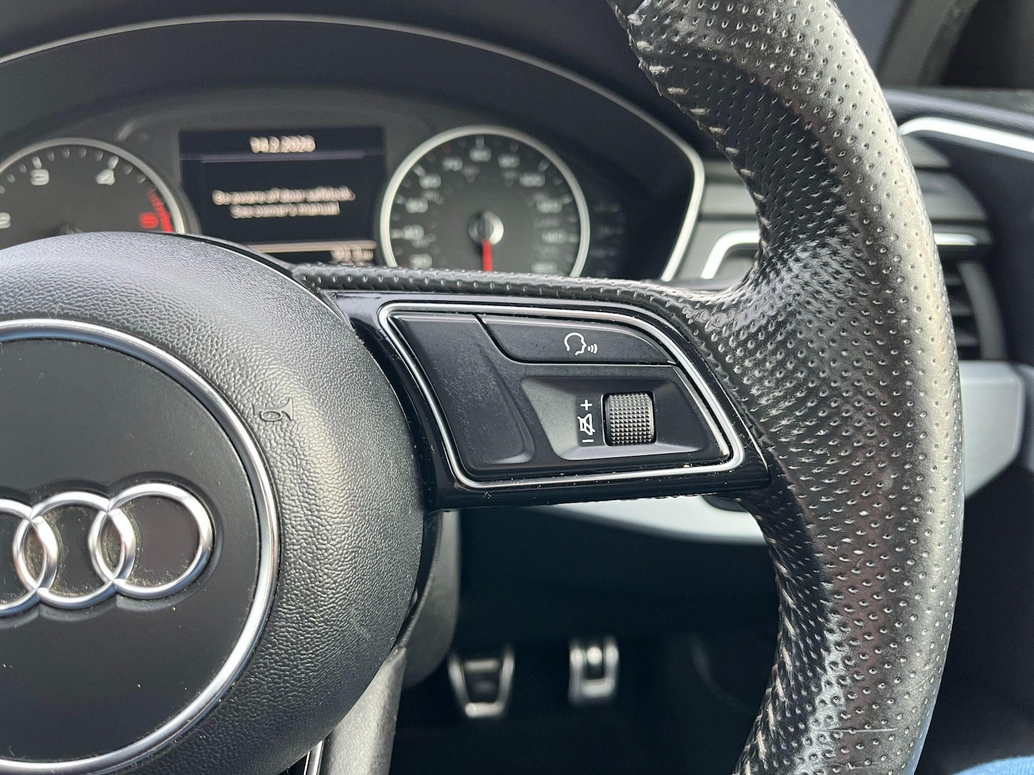 Used Audi A4 2016 for sale - 77560770: Photo 30