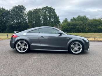 Used Audi TT 2010 for sale - 75128813: Photo