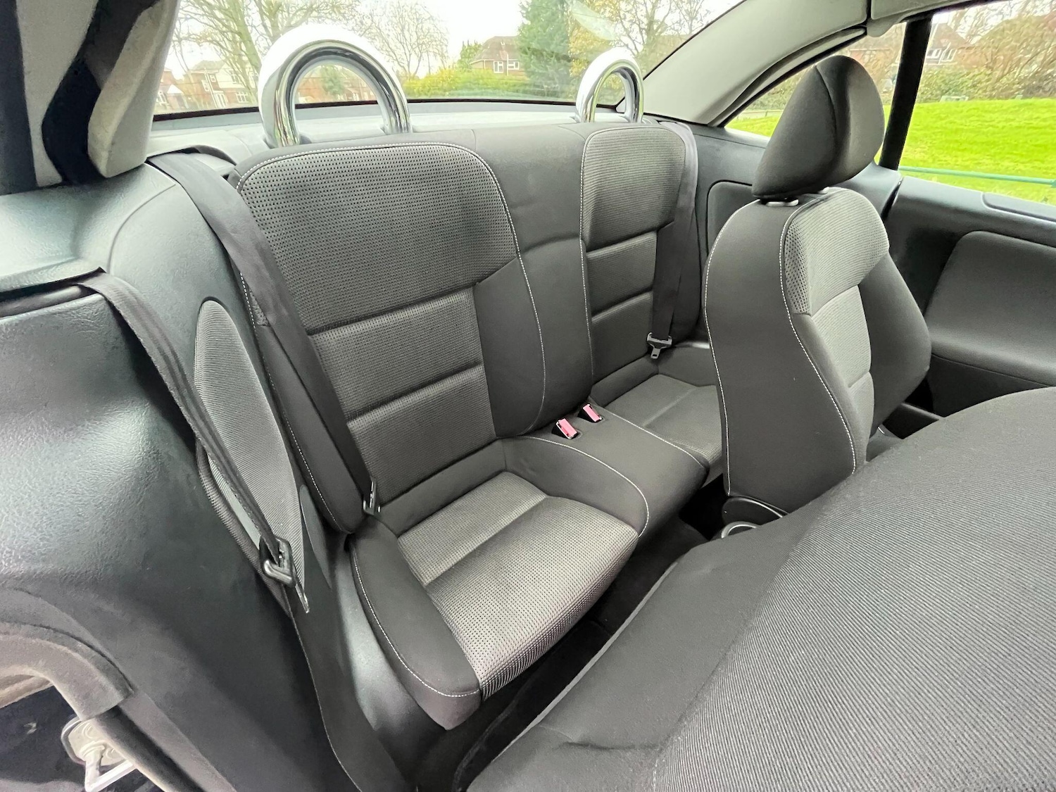 Used Peugeot 207 CC 2011 for sale - 76563573: Photo 12