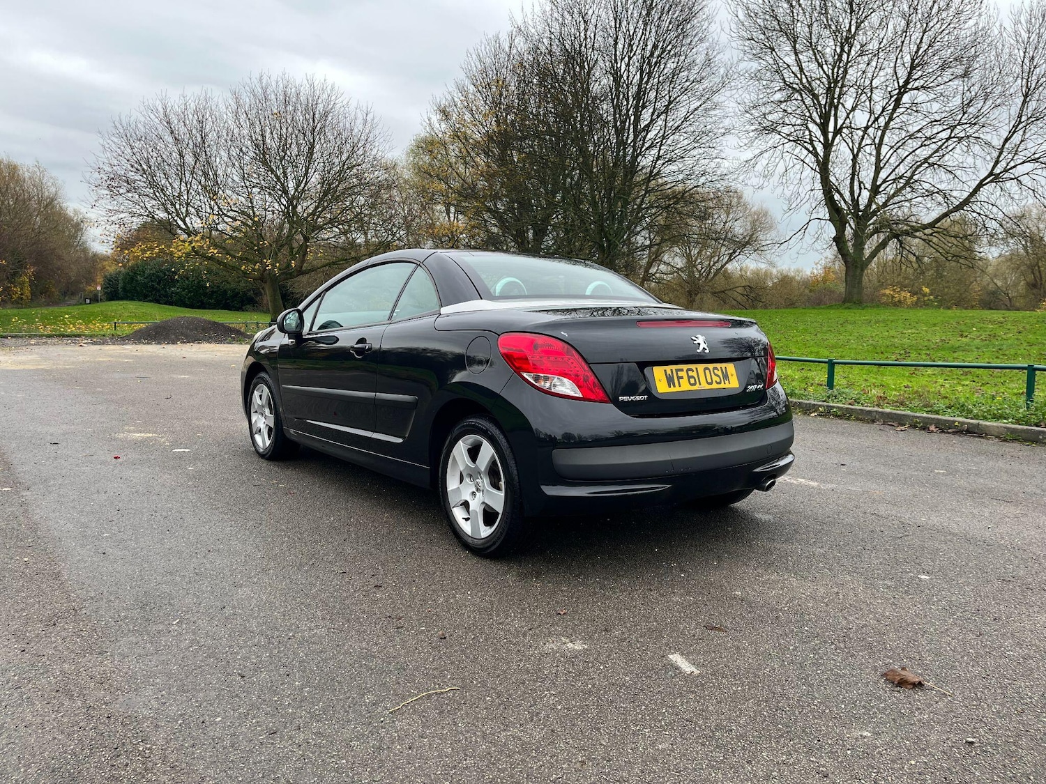 Used Peugeot 207 CC 2011 for sale - 76563573: Photo 5