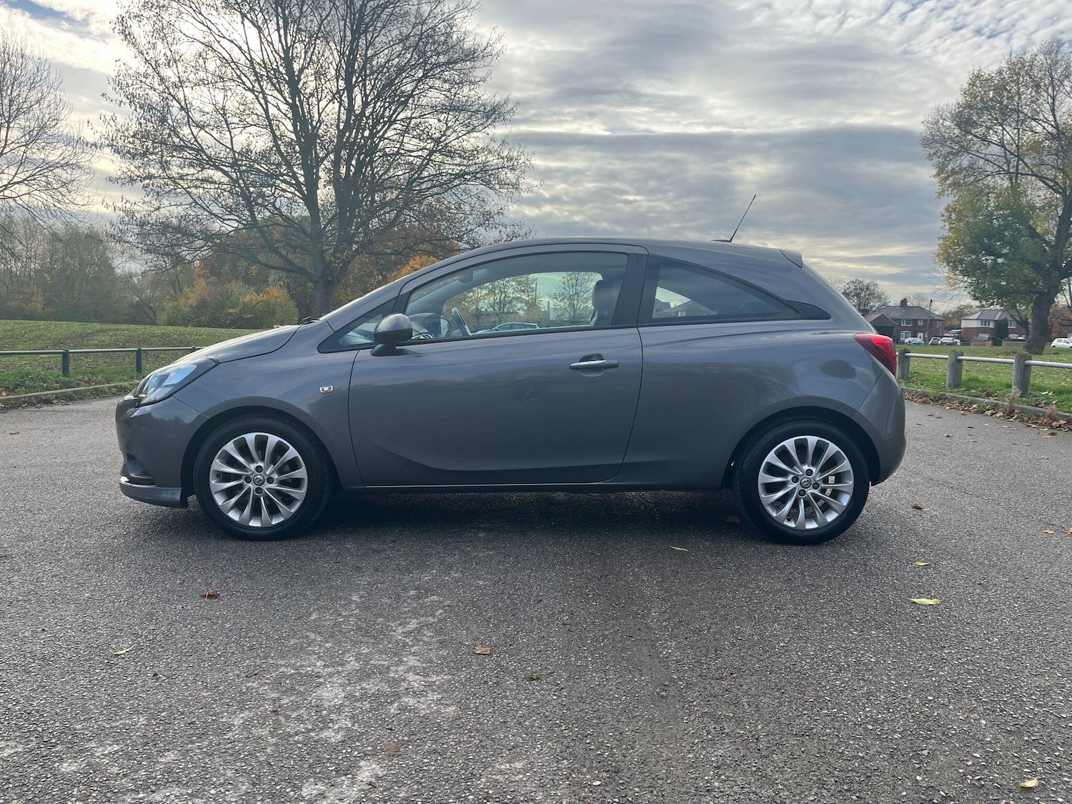 Used Vauxhall Corsa 2015 for sale - 76487352: Photo 6