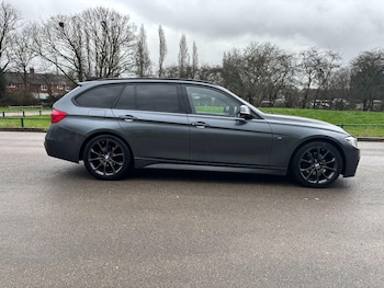 Used BMW 3 Series 2016 for sale - 77539947: Photo