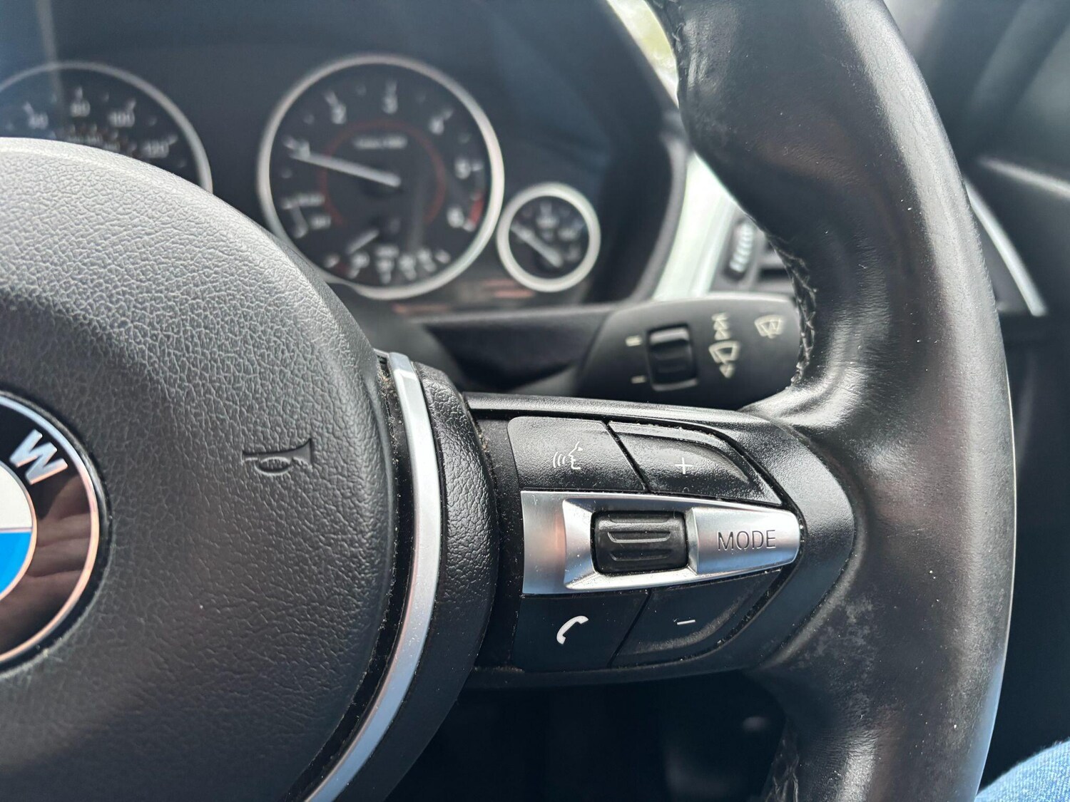 Used BMW 3 Series 2016 for sale - 77539947: Photo 30