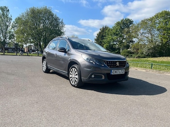 Used Peugeot 2008 2017 for sale - 78418773: Photo