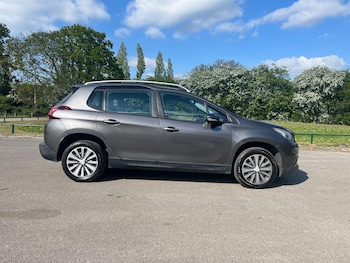 Used Peugeot 2008 2017 for sale - 78418773: Photo