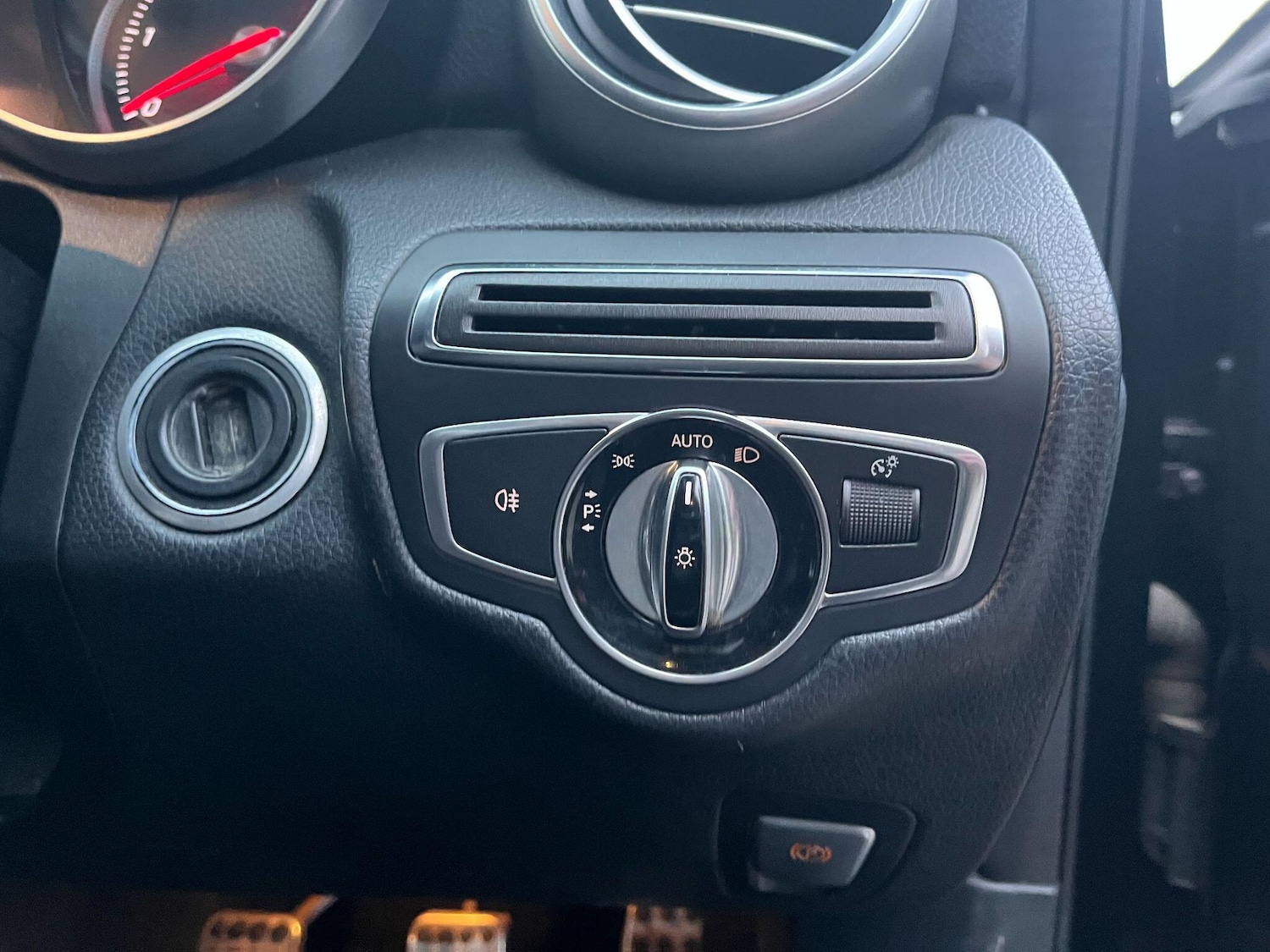 Used Mercedes-Benz C Class 2014 for sale - 77442725: Photo 16