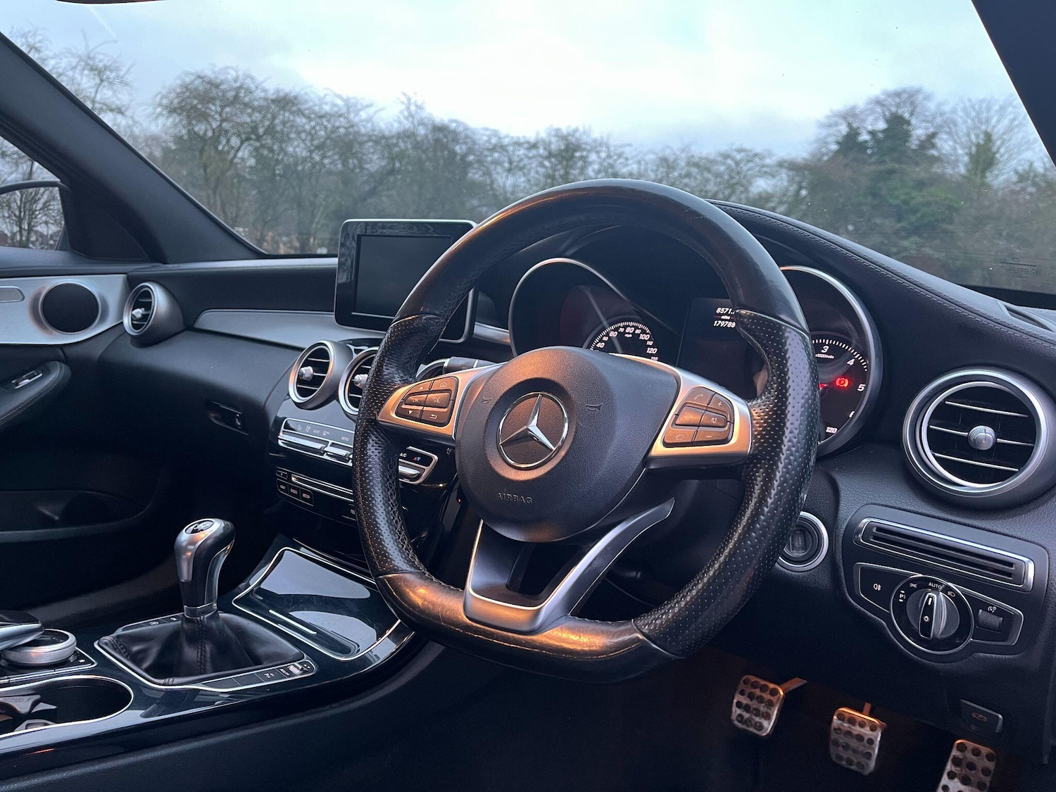 Used Mercedes-Benz C Class 2014 for sale - 77442725: Photo 17