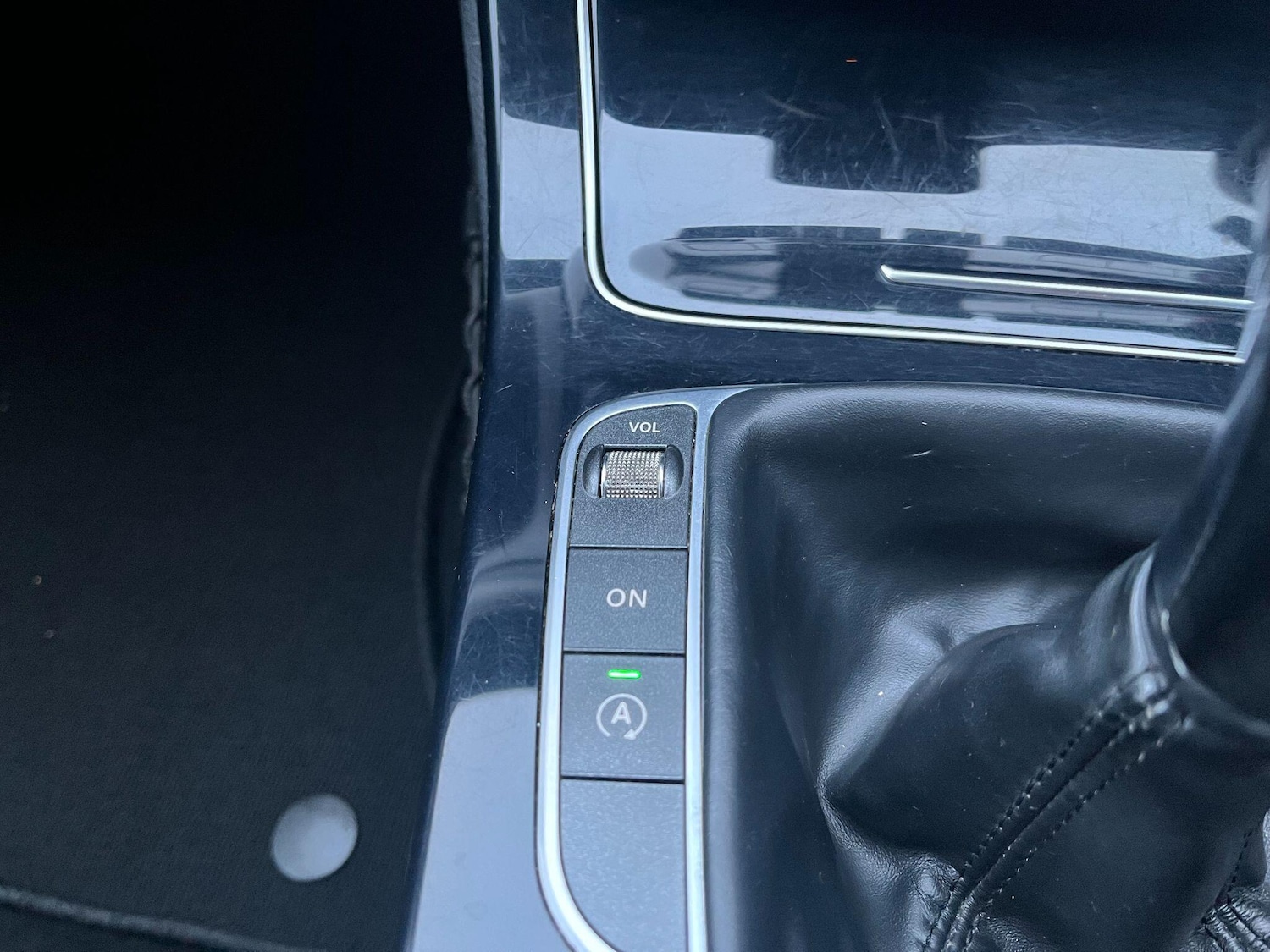 Used Mercedes-Benz C Class 2014 for sale - 77442725: Photo 23