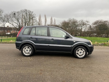 Used Ford Fusion 2006 for sale - 77193753: Photo