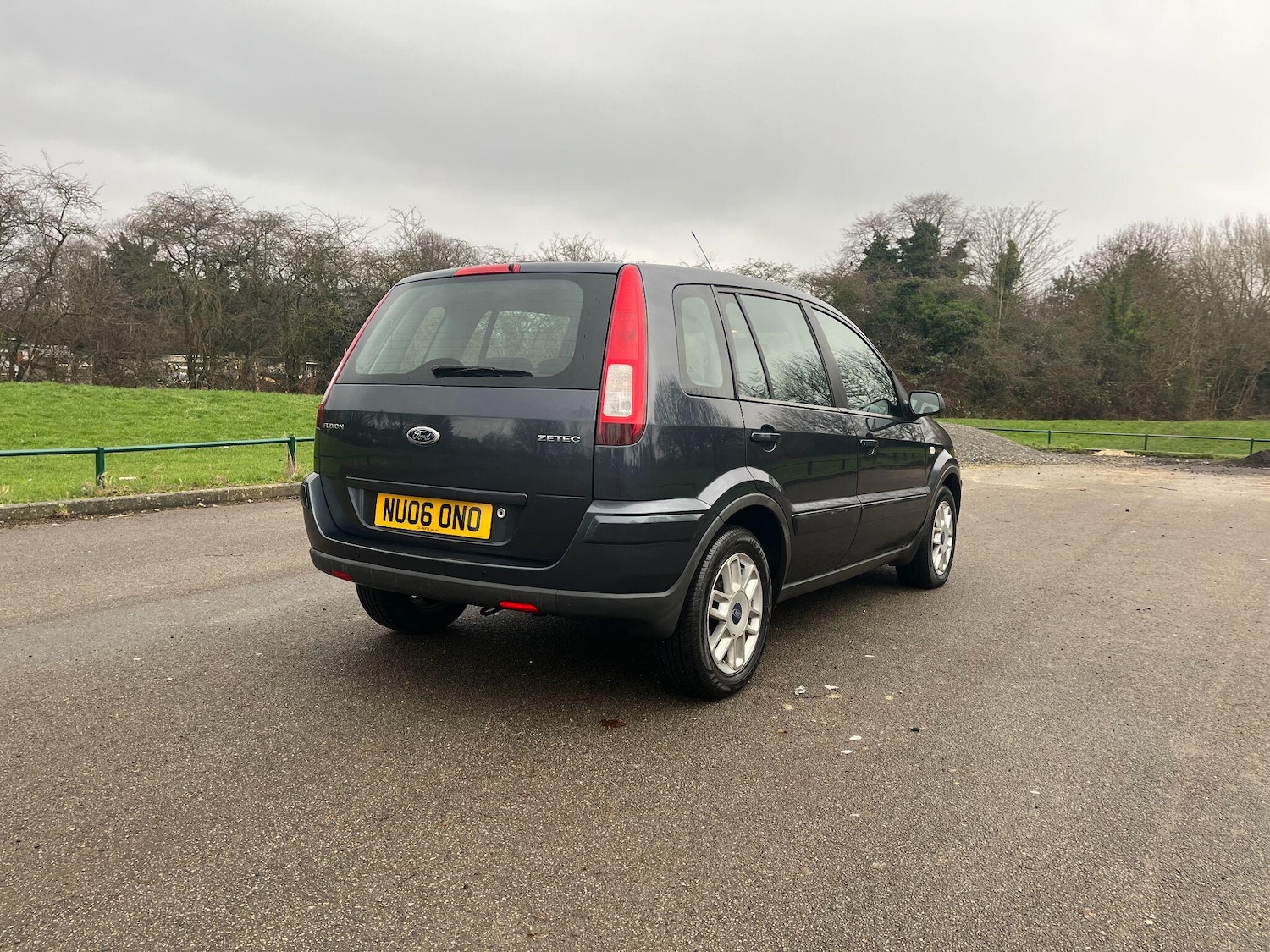 Used Ford Fusion 2006 for sale - 77193753: Photo 3