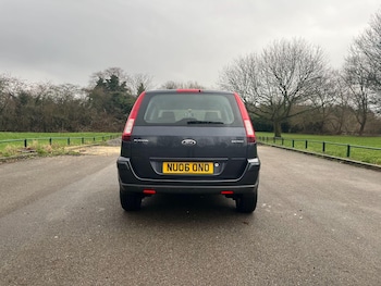 Used Ford Fusion 2006 for sale - 77193753: Photo